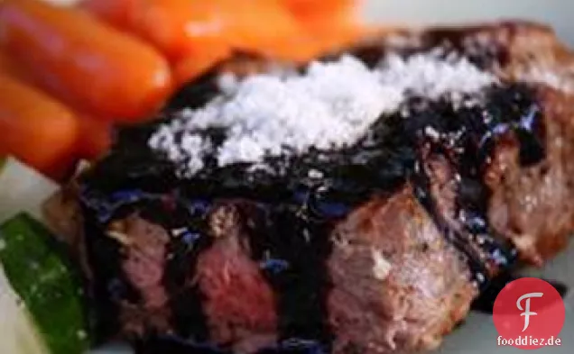 Filet Mignon mit reichhaltiger Balsamico-Glasur