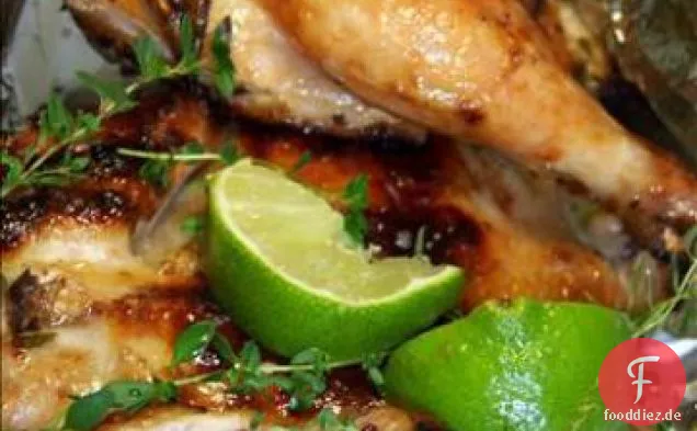 Abgeflachte Cornish Game Hennen mit Knoblauch-Zitrus-Marinade