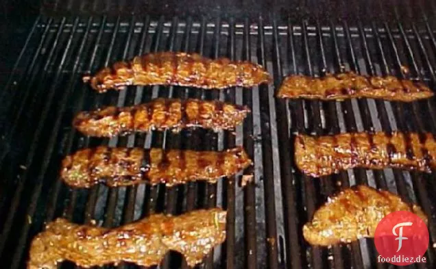 Flank-Steak Mit Bourbon-Rosmarin Marinade