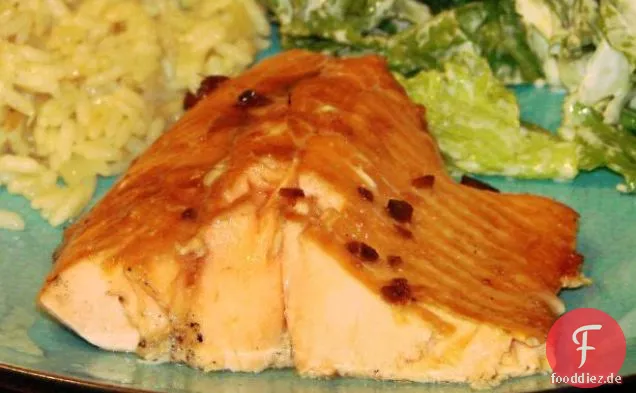 Mit Sesam verkrusteter Fisch