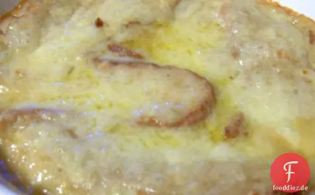 Käsiger Zwiebelauflauf
