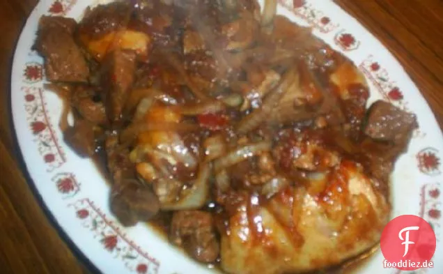 Rosie's Huhn und Schweinefleisch Adobo