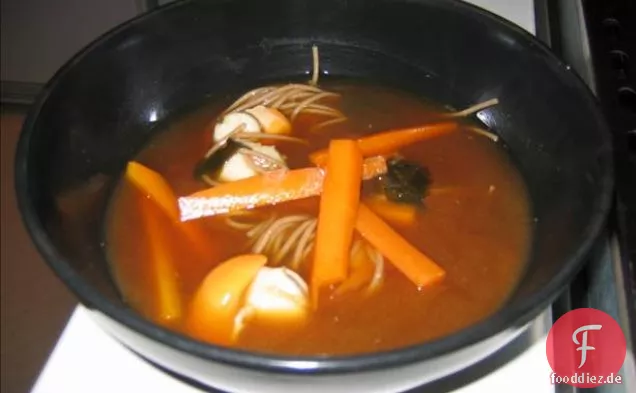 Soba-Nudel-Jakobsmuscheln