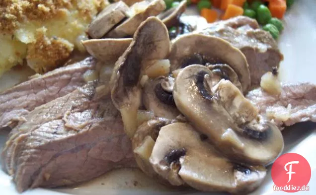 Flank Steak in Pilz-Wein-Sauce