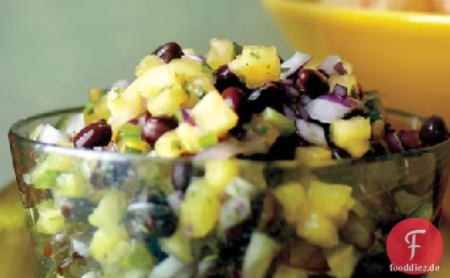 Ananas und schwarze Bohnen Salsa