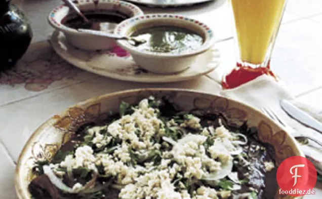 Tortillas in schwarzer Bohnensauce