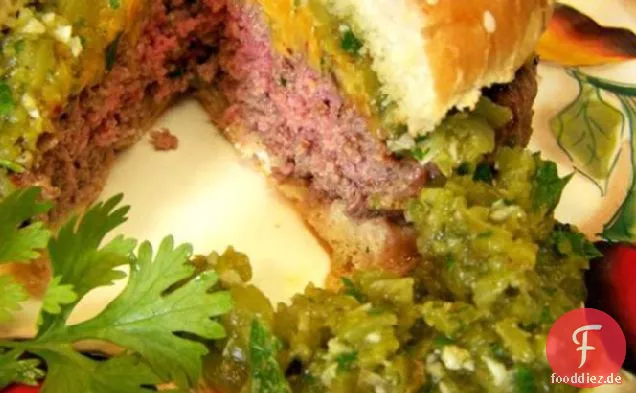 Chile Roastbeef-Burger Mit Salsa Verde