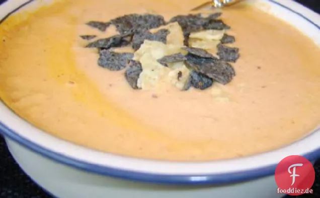 Appetitliche Hühnchen-Queso-Suppe