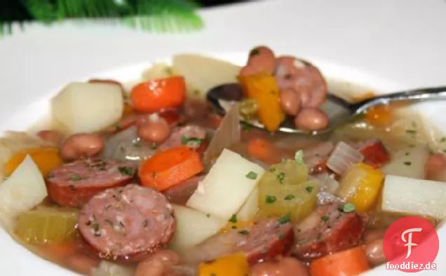 Bohnensuppe mit Wurst und mehr - Südwest Aromen - Nahrhaft