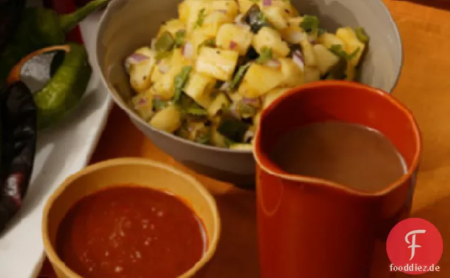 Ananas und geröstete Poblano Salsa