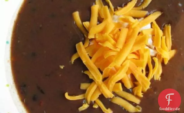 Erstaunliche schwarze Bohnensuppe in 5 Zutaten!