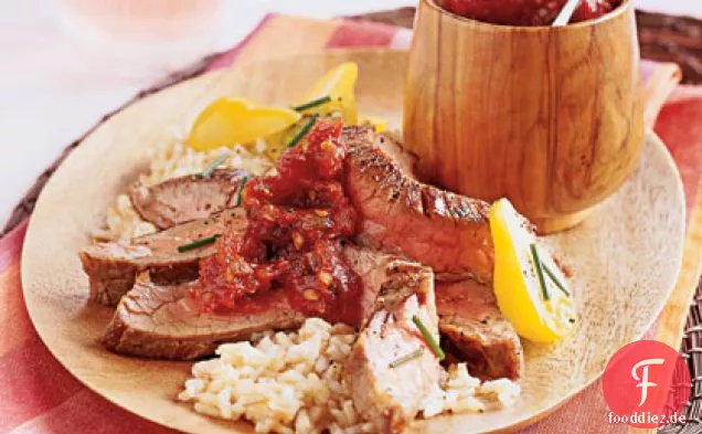 Feuriges Flankensteak mit Tomatenmarmelade