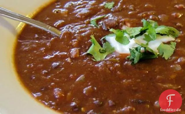 Schwarze Bohnensuppe