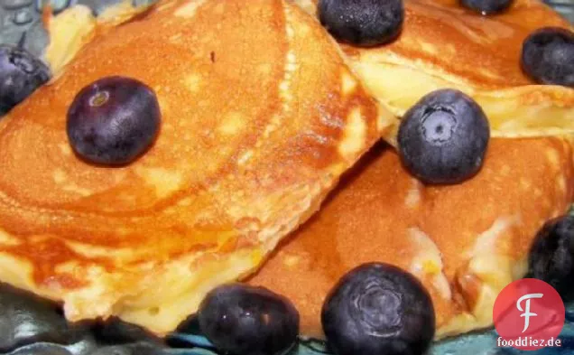 Orange Buttermilch-Pfannkuchen