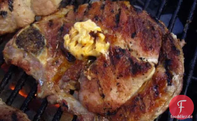 Gegrillte Steaks (Oder Koteletts) Mit Chipotle-Butter