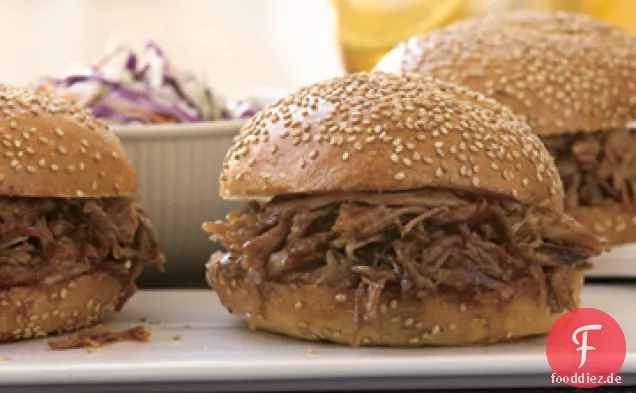Langsam gekochte Pulled Pork Sandwiches
