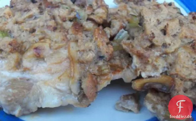 Schweinekoteletts und Dressing