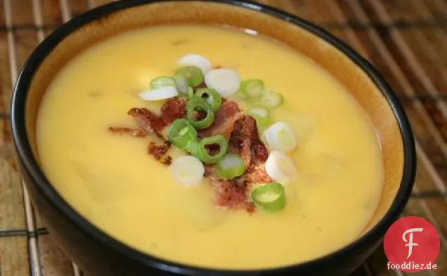 Einfache gebackene Kartoffelsuppe