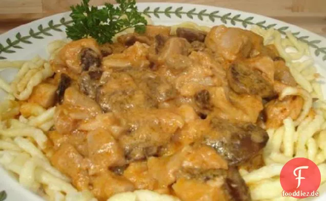 Hühnergulasch (Hühnereintopf)