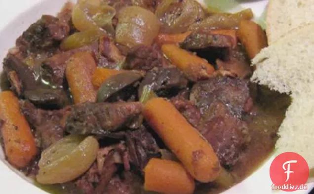 Rindfleisch Burgund Aka Boeuf Bourguignon-La-Ivo