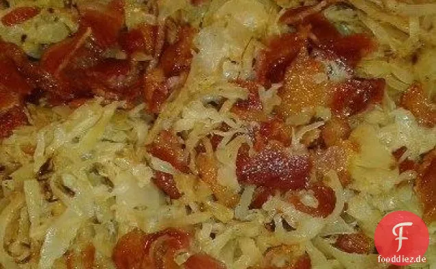 Cremige Makkaroni und Käse mit Bleu-Käse, Speck und Jalapenos