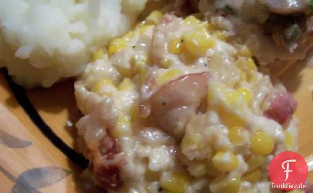 Cremiger Mais und Speck backen