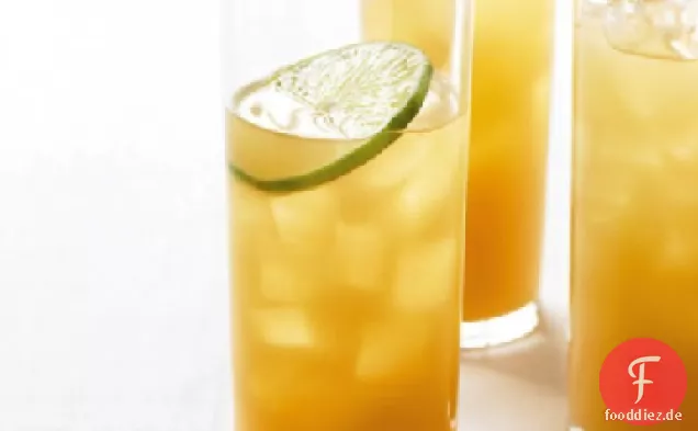Ananas-Rum-Cocktail