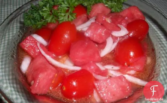 Wassermelone-Tomaten-Salat