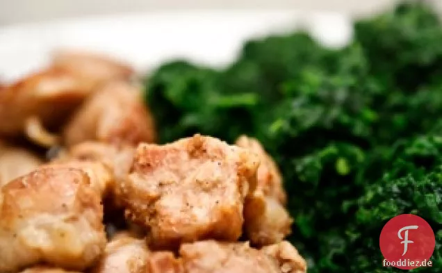 Hähnchenschnitzel und sautierter Grünkohl