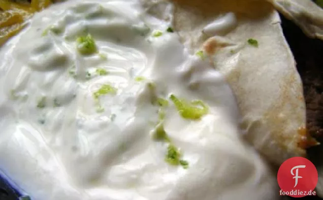 Lime Crema für Chili, Tacos, Fajitas und Mehr