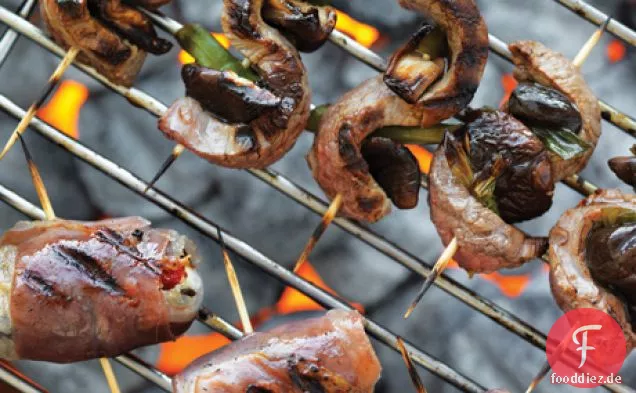 Chris Lilly ' s Flank Steak und Shiitake Yakitori