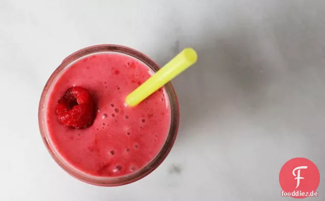 Himbeer-, Ingwer- und Kokosnuss-Shake