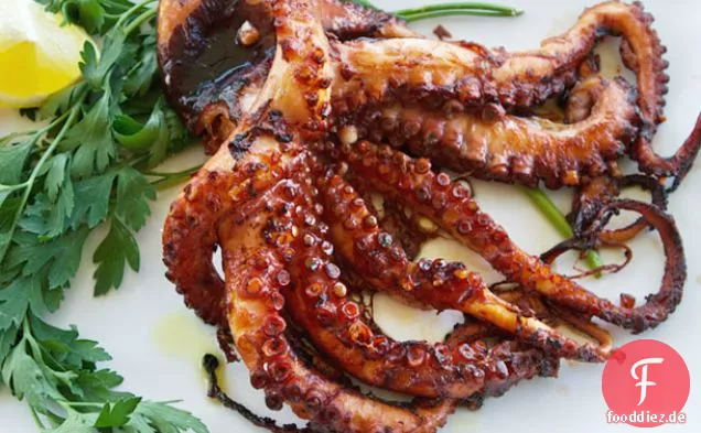 Gegrillter Tintenfisch nach italienischer Art