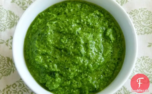 Grünkohl Pesto