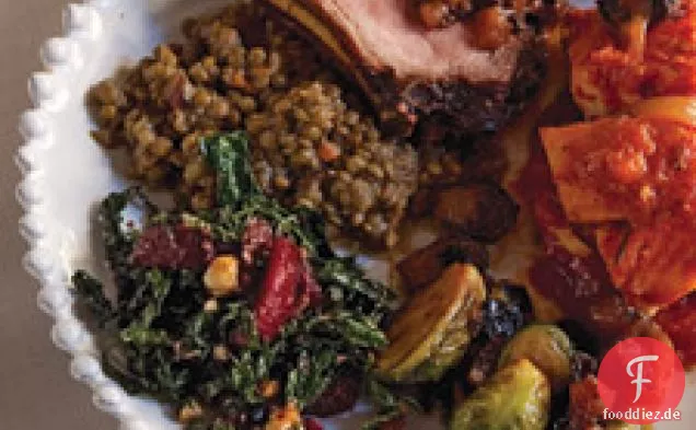 Grünkohl, Blutorange und Haselnusssalat