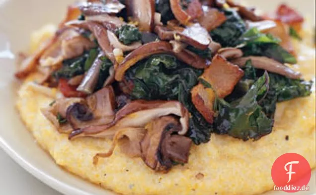 Grünkohl und Pilze mit cremiger Polenta