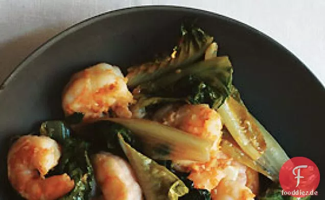 Garnelen und Romaine Stir-Fry