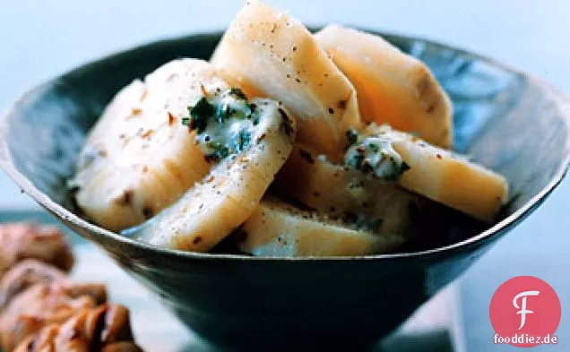 Ash-geröstete Batatas mit Limetten-Kreuzkümmel-Butter