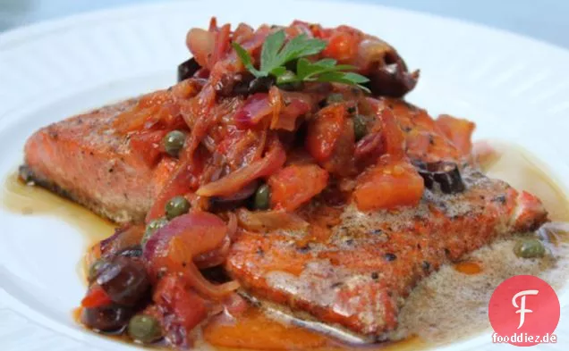 Butter Pochierter Lachs mit warmem Tomatengenuss