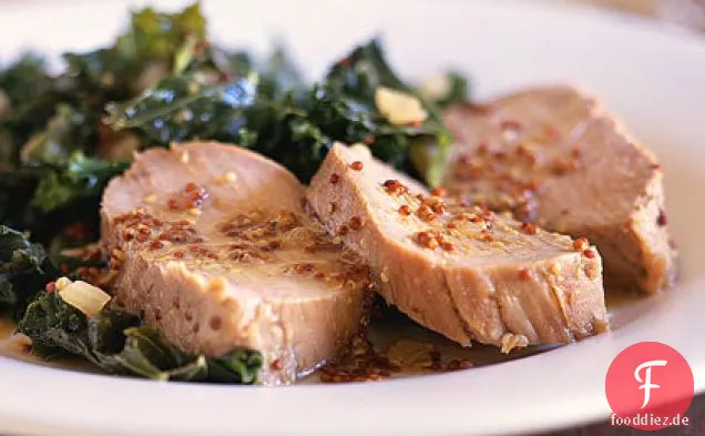Honig-Senf-Schweinefilet mit Grünkohl