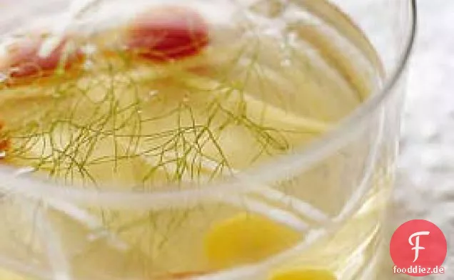 Gekühlte Tomaten-Consommé