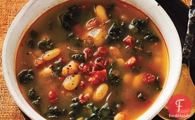 Weiße Bohnensuppe mit Grünkohl-und Chorizo