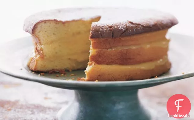 Meyer Zitronenkuchen mit Lavendelcreme