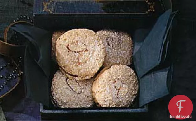 Linzer Makronen-Sandwiches