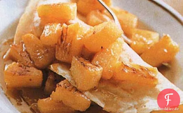 Honig-Ingwer-Ananas-Pfannkuchen