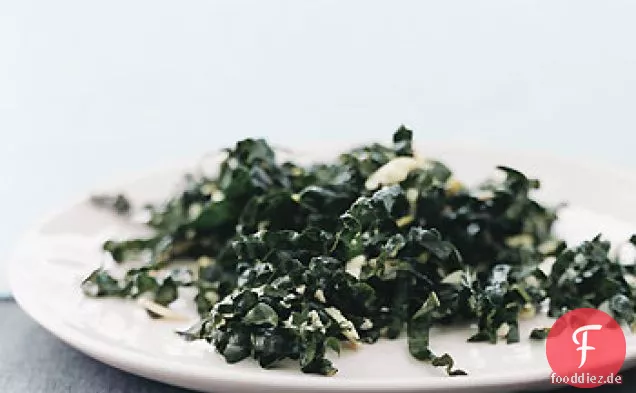 Lacinato Grünkohl und Ricotta-Salata-Salat