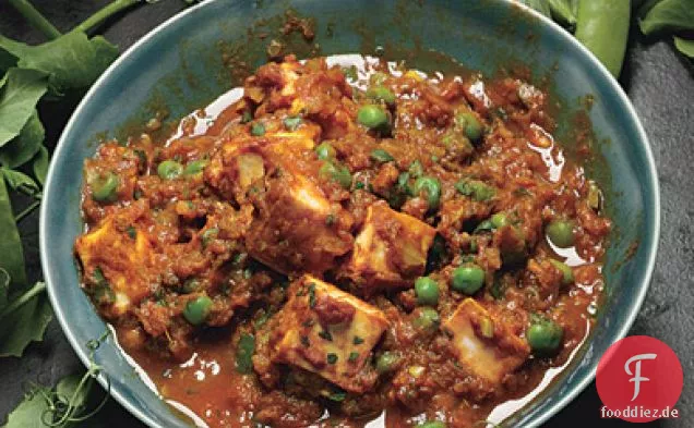 Paneer-Curry mit Erbsen