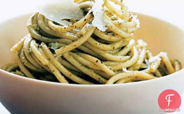 Spaghetti mit Schalotten-Sauce