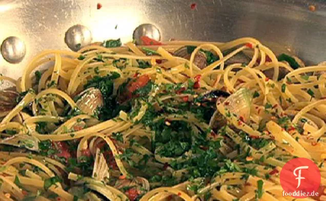 Linguine mit Muscheln (Linguine con le Vongole)