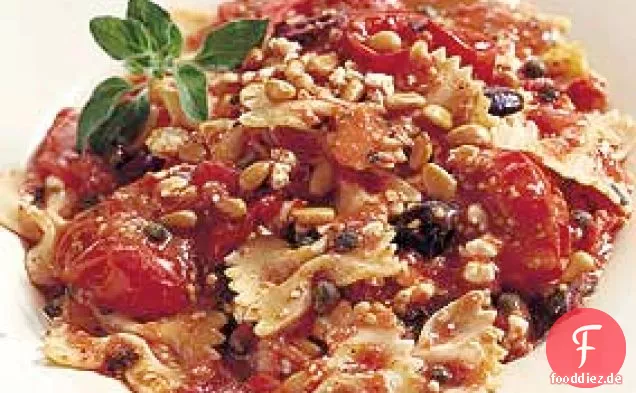 Pasta mit Kalamata-Oliven und gerösteter Kirschtomatensauce